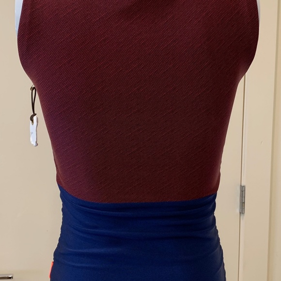 Swim Rashguard - Picture 3 of 7